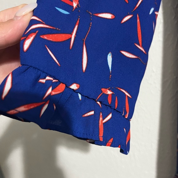 Banana Republic Longsleeve Flutter Dress - Picture 5 of 7